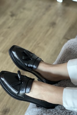 Fiyonklu Siyah Rugan Loafer Ayakkabı